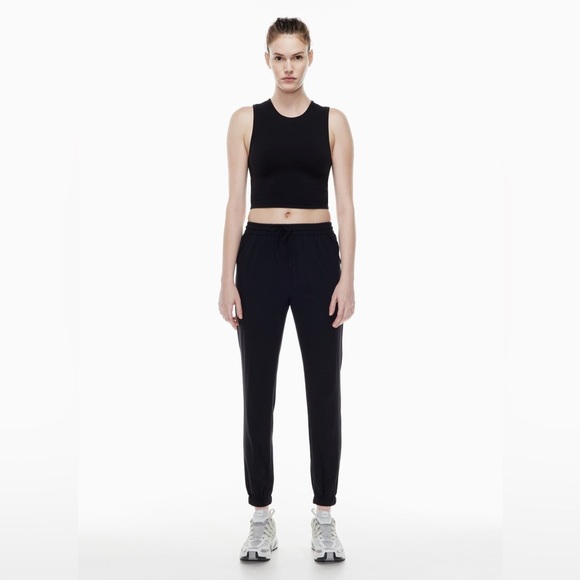 Aritzia TNA Speed Joggers Pant Cuffed ankle midrise drapey Black Size Small - Picture 3 of 14